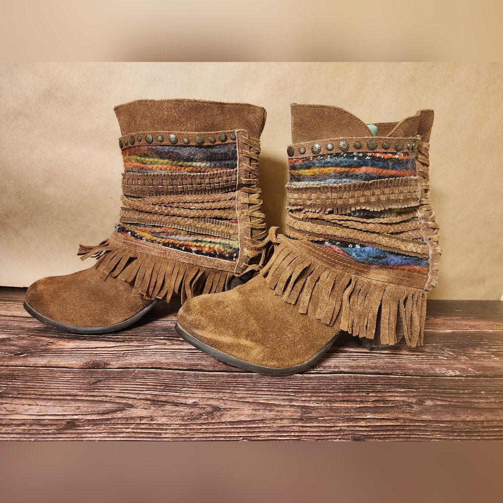 Naughty Monkey poncho suede boots
